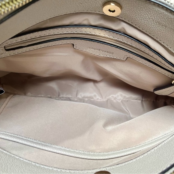 Nine West Shoulder Strap Bag - Picture 4 of 6